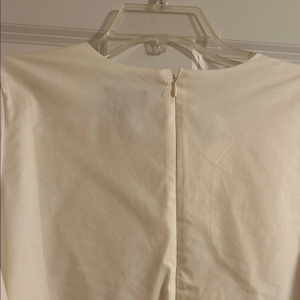 Elegant Cream Puff Sleeve Blouse - Picture 4 of 4